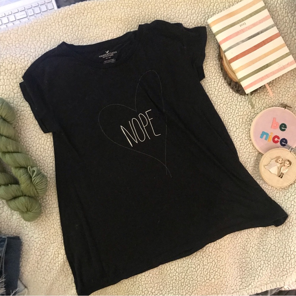 American Eagle Graphic Tee